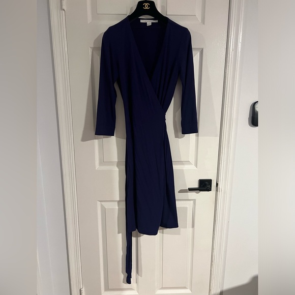 DVf Diane Von Furstenberg Julian Two Wrap Dress Midnight Blue US Size 6 EUC - Picture 10 of 15